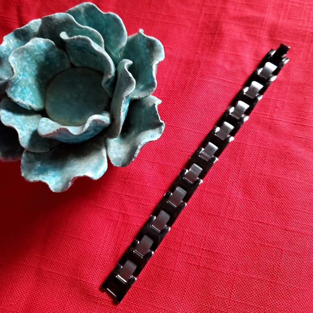 Men's silver bracelet